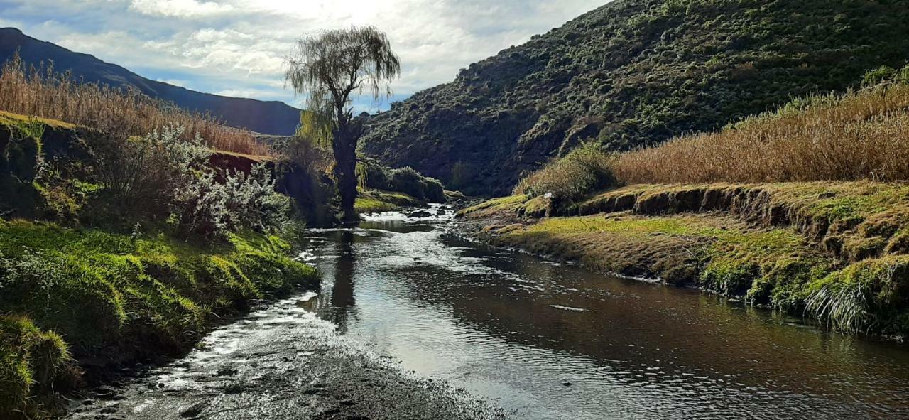 Twin Peaks Cottages And Horse Trekking Maseru Exterior foto